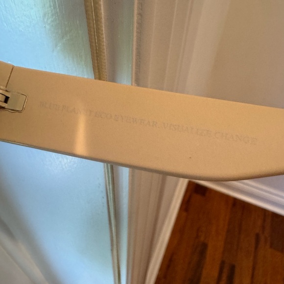 Blue Planet Unisex Cream Retro Brown Lens Taj Polarized Rectangle Sunglasses - Picture 9 of 15